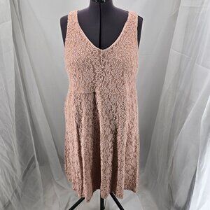 718-17 Torrid Dusty pink Rose Lace Midi Dress Size 2 16/18